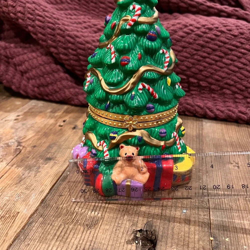 Galerie au chocolat Limoges Style Ceramic Hinged Christmas Tree Trinket Box